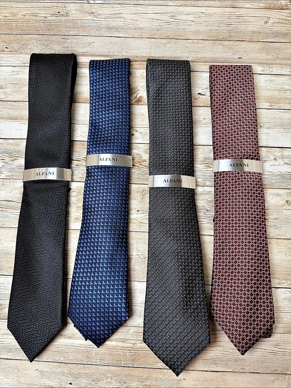Alfani Herringbone / Shiel Mini / Scutari Geo tie set Men's Tie Set Black & Blue